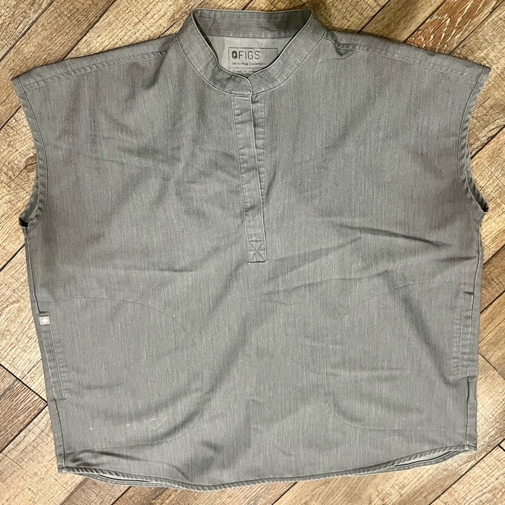 Figs Rafaela Oversized Scrub Top